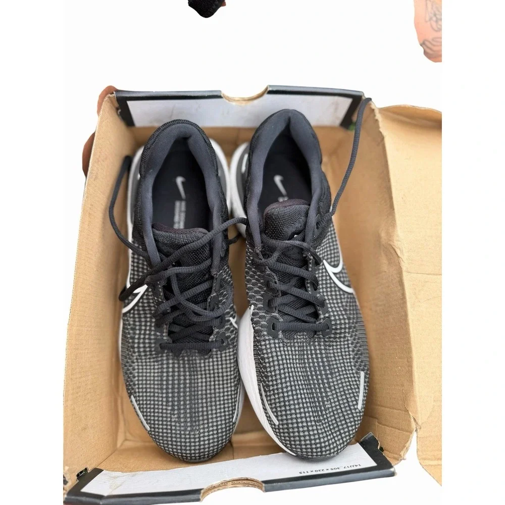 Nike ZoomX Invincible Run Flyknit II Running Shoes Black Men Size 9.5
